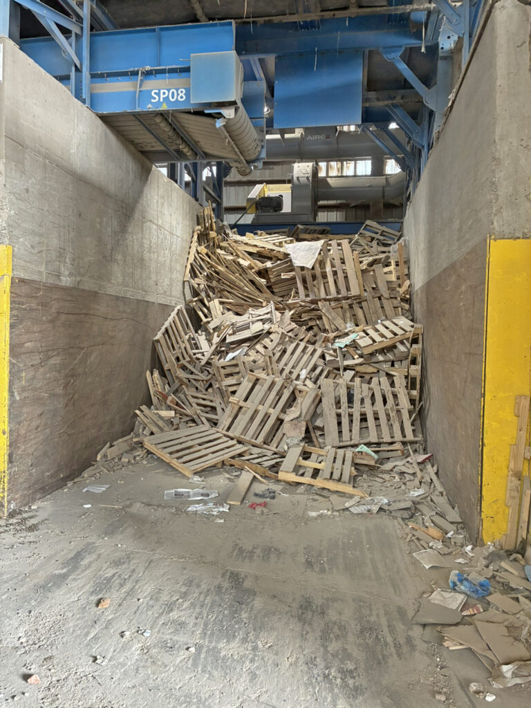 C&D pallets